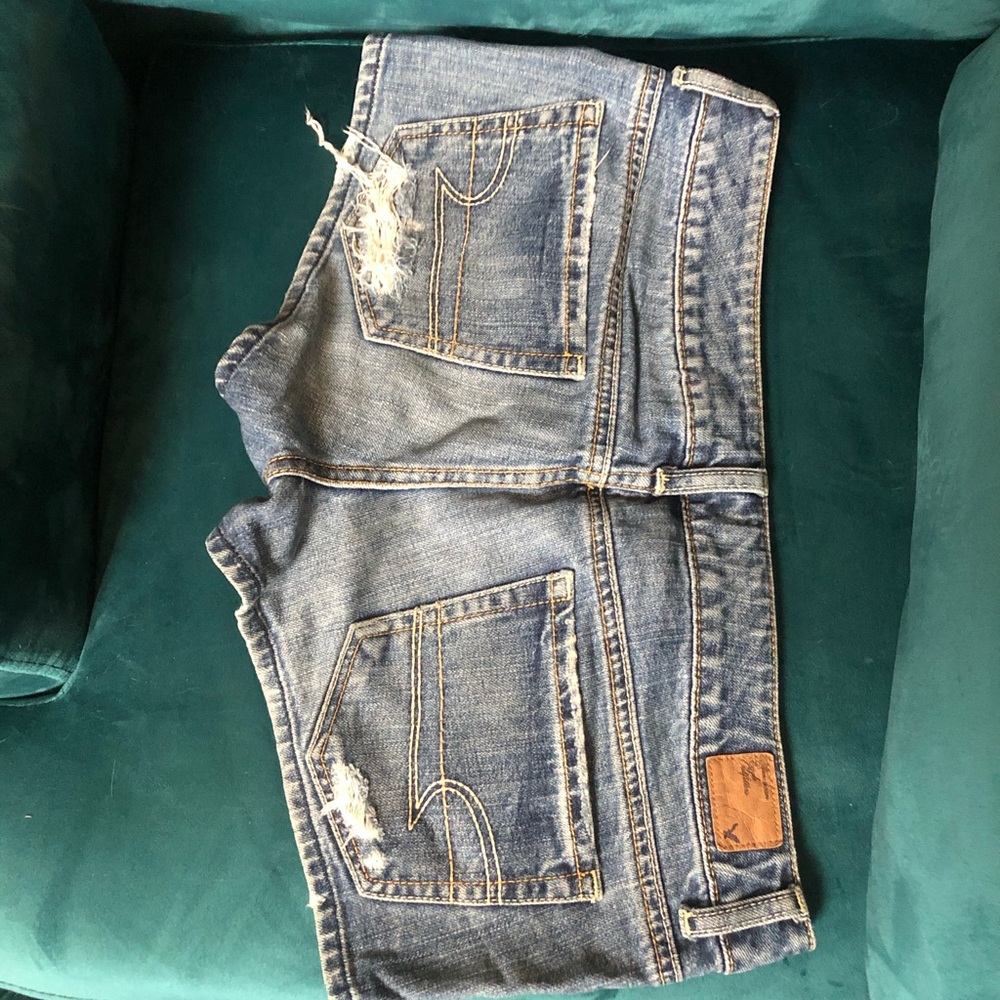 AE shorts